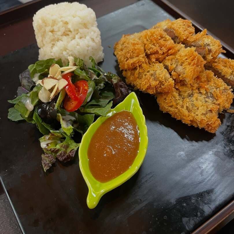 Delicias veganas en Youth Food Store, cerca de Ewha Womans University