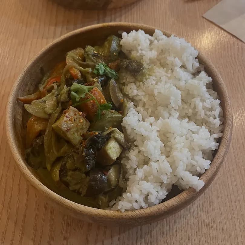 Bowls llenos de sabor en Hongdae